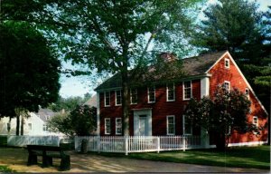 Massachusetts Old Sturbridge Village The Solomon Richardson House Built 1748