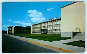 EL PASO, Texas TX ~ FORT BLISS Hinman Hall ca 1950s-60s Military Postcard