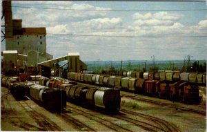 Postcard TRAIN STATION SCENE Retsof New York NY AK9212