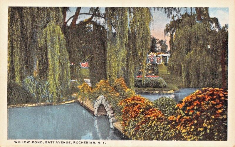ROCHESTER NY~WILLOW POND-STONE ARCH BRIDGE + HAYES EAST RESIDENCE POSTCARD 1920s