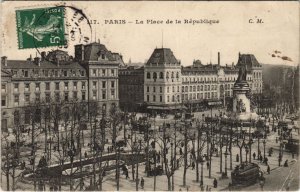 CPA PARIS 4e Place de la Republique (997564)