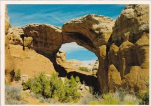 Utah The Broken Arch Arches National Park