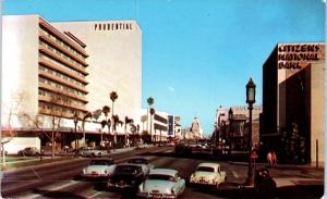 LOS ANGELES, CA California   MIRACLE MILE Street Scene c1950s Cars  Postcard