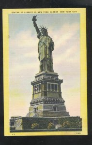 NEW YORK CITY NY THE STATUE OF LIBERTY LARGE VIEW VINTAGE POSTCARD
