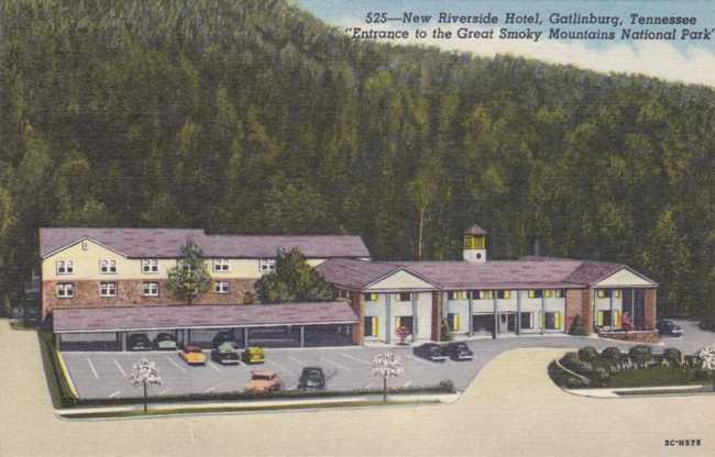 Riverside Hotel Gatlinburg TN Tennessee Entrance to Great Smoky Mountains Linen