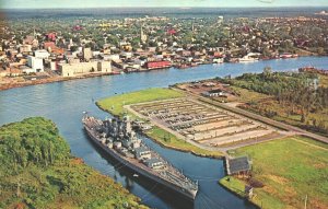 USA USS North Carolina World War II Battleship Chrome Postcard 04.04