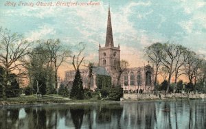 Vintage Postcard Holy Trinity Collegiate Church Parish Stratford-On-Avon England