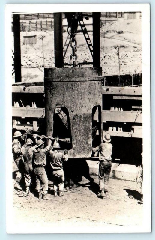 RPPC  GRAND COULEE DAM, WA  Construction Workers POURING CONCRETE 1940s Postcard