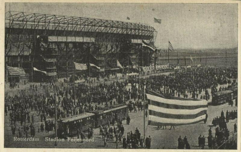 netherlands, ROTTERDAM, Stadion Feyenoord De Kuip, Tram (1940s) Stadium Postcard