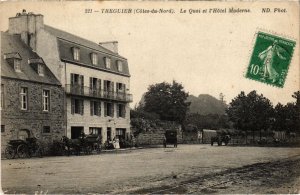 CPA TREGUIER Le Quai et l'Hotel Moderne (1295268)