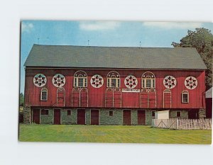 Postcard Hex-Decorated Barn, Heart of Dutchland, Pennsylvania