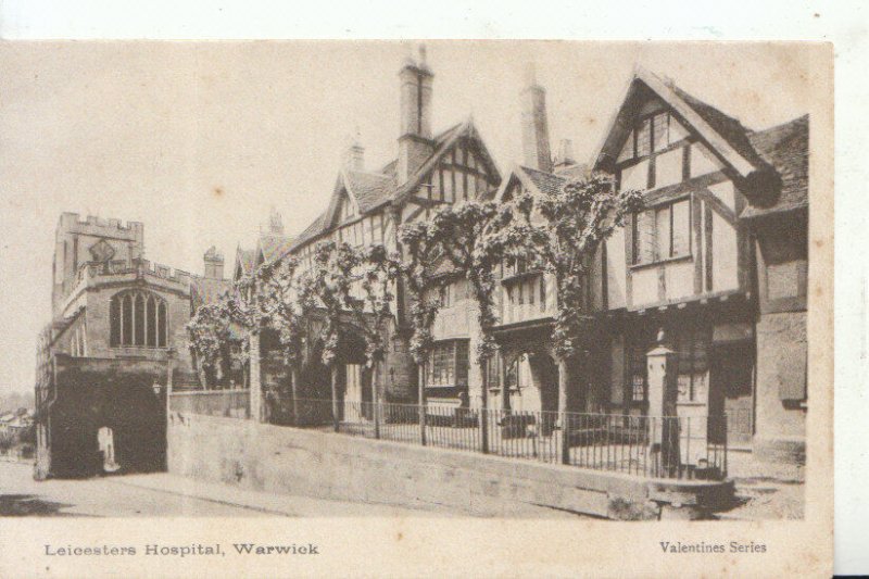 Warwickshire Postcard - Warwick, Leicesters Hospital - Ref 14820A