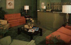 Winchester VA Motel Modernaire Shenandoah Valley 1950s-60s Vintage Postcard