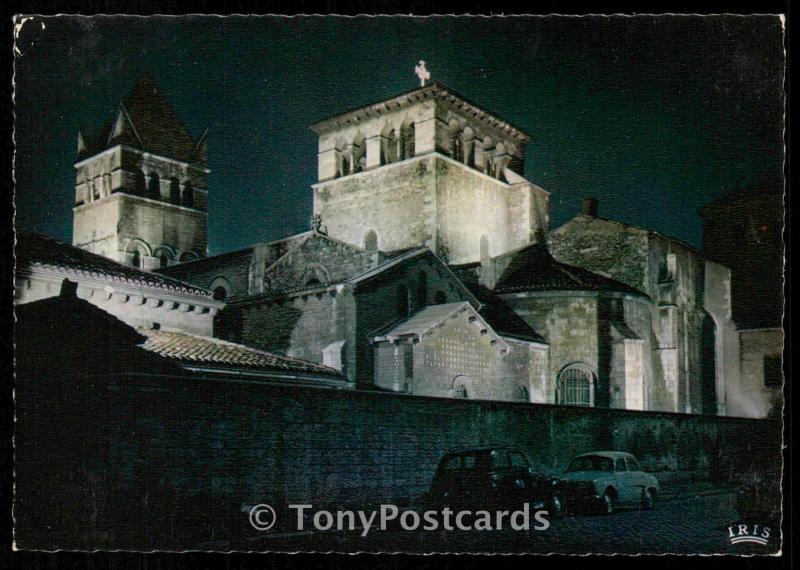 Lyon -  Lumiere et Son. Abbaye d'Ainay