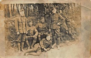 WW1 SOLDIERS IN UNIFORM POSE FOR PHOTO~1910s REAL PHOTO MILITARY POSTCARD