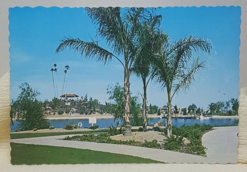 Del Webb's Sun City Arizona Vintage Postcard