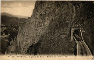 CPA Le Dauphine - Ligne de La MURE - Sortie d'un Tunnel (583821)