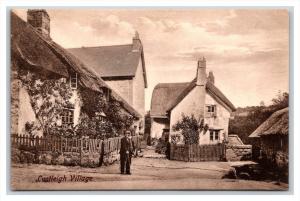 England Lustlrigh Village