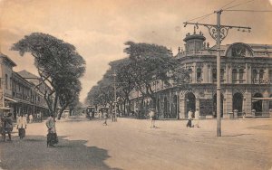 SRI LANKA / YORK STREET COLOMBO CEYLON POSTCARD (c. 1910)