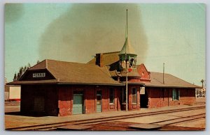 Santa Fe Railway Station Train Depot Perris CA C1910s DB Postcard W19