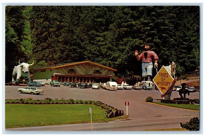 c1950 Panorama Tree Of Mystery Classic Cars Redwood Highway California Postcard