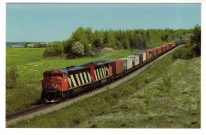 CN Rail Dash 8 Railway Train, St Lawerence Valley, St Antonin, Quebec