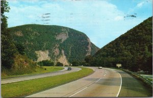 USA The Delaware Water Gap Pennsylvania Chrome Postcard 02.76