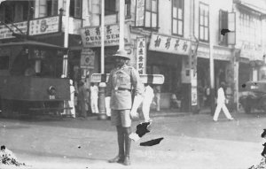 Singapore Malaysia Traffic Police Business District Vintage Postcard AA189