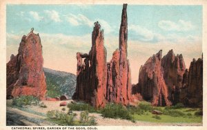 Vintage Postcard 1920's Cathedral Spires Garden of the Gods Colorado Springs CO