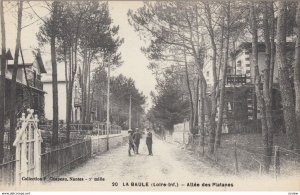 LA BAULE , France , 00-10s ; Allee des Platanes