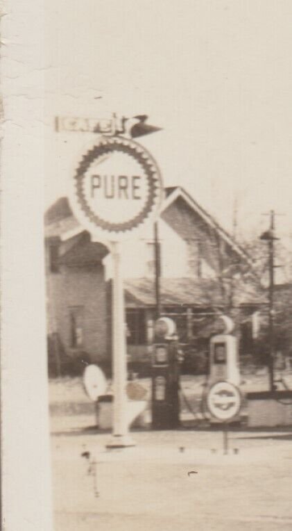 Ames IOWA RPPC c1930 GARAGE Gas Station TOW TRUCK Pure Gasoline U.S. TIRES IA