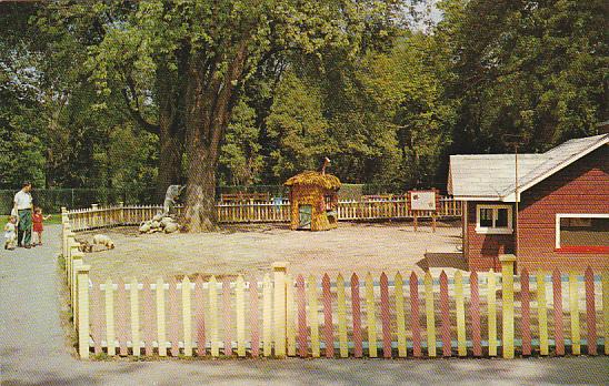 Canada Three Little Pigs Storybook Gardens London Ontario