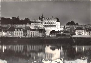 BR9223 Amboise Le Chateau illumine et son reflet  france