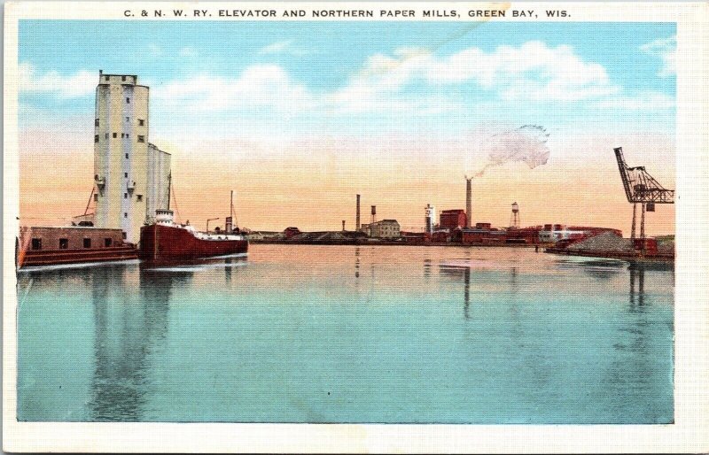 C&N W Ry Elevator Northern Paper Mills Green Bay Wisconsin WI WB Postcard UNP 