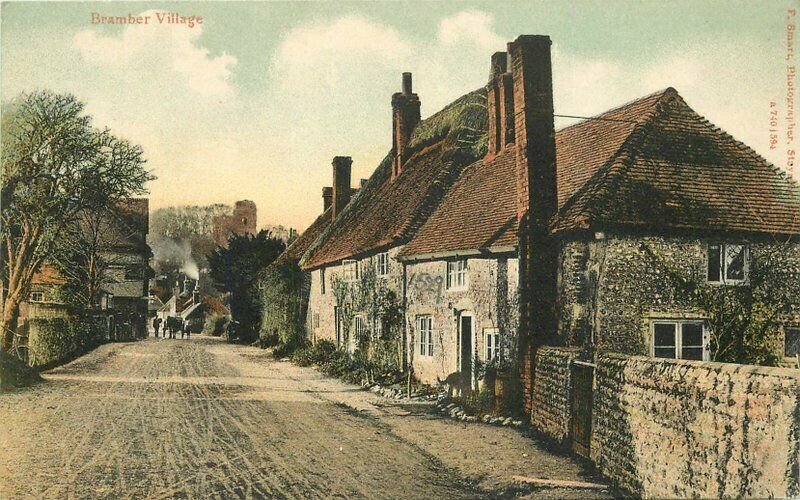 UK West Sussex  C-1910 Postcard Bramber Village 22-4147 