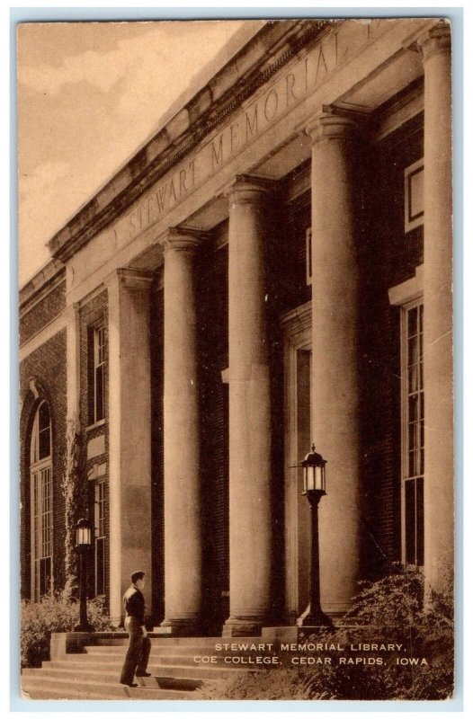 1948 Stewart Memorial Library Coe College Exterior Cedar Rapids Iowa IA Postcard