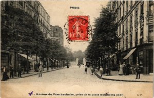 CPA PARIS (20e) Avenue du Pere Lachaise. prise de la Place Gambetta (538544)