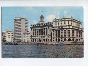 287002 SINGAPORE waterfront skyline Hongkong & Shanghai Bank Vintage postcard