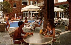 Louisiana New Orleans Monteleone Hotel Sky Terrace Pool