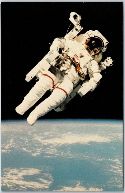 Johnson Space Center Houston Texas Astronaut Bruce McCandles II 41-B Postcard