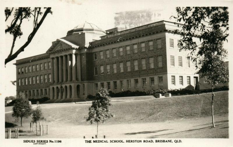 BRISBANE AUSTRALIA MEDICAL SCHOOL HERSTON ROAD VINTAGE REAL PHOTO POSTCARD RPPC