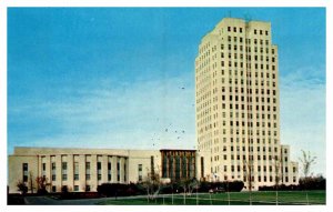 Postcard BUILDING SCENE Bismarck North Dakota ND AR4153