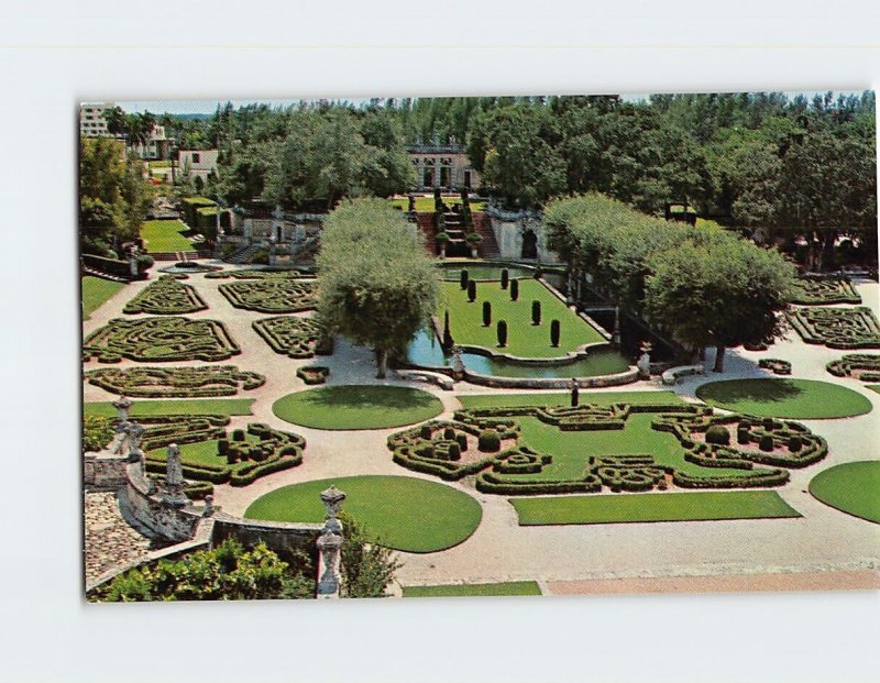 Postcard The Formal Garden and Casino on the Mound, Vizcaya, Miami, Florida