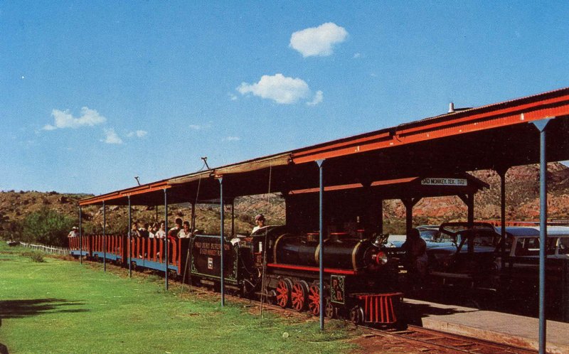 TX - Amarillo. Palo Duro Burlington & Sad Monkey Railroad