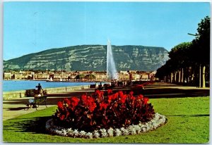 Postcard - The Quai Wilson and the Jet d'Eau - Geneva, Switzerland