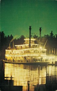 Disneyland Mark Twain Steamboat Frontierland Vintage Postcard 07.75