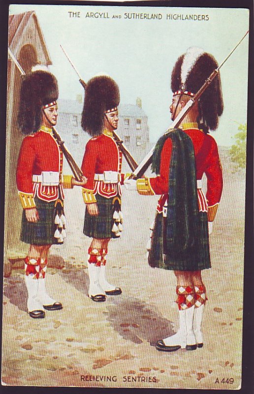 P1514 old unused postcard the argyll & sutherland highlanders relieving sentries