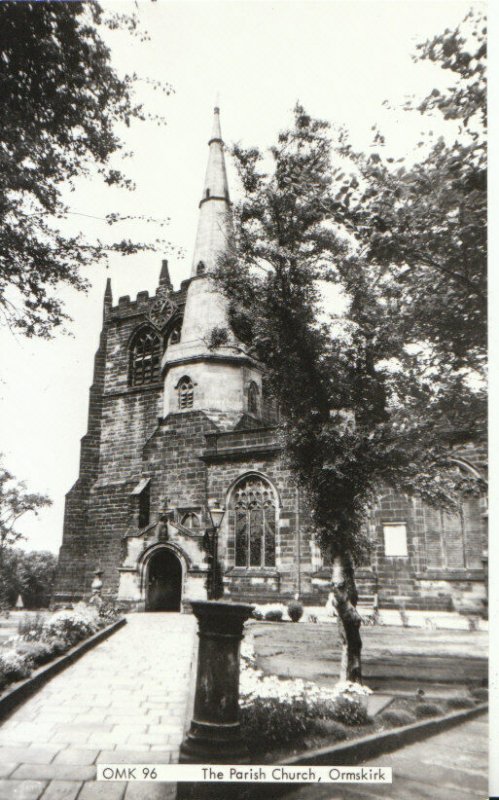 Lancashire Postcard - The Parish Church, Ormskirk - Real Photograph - Ref 13042A