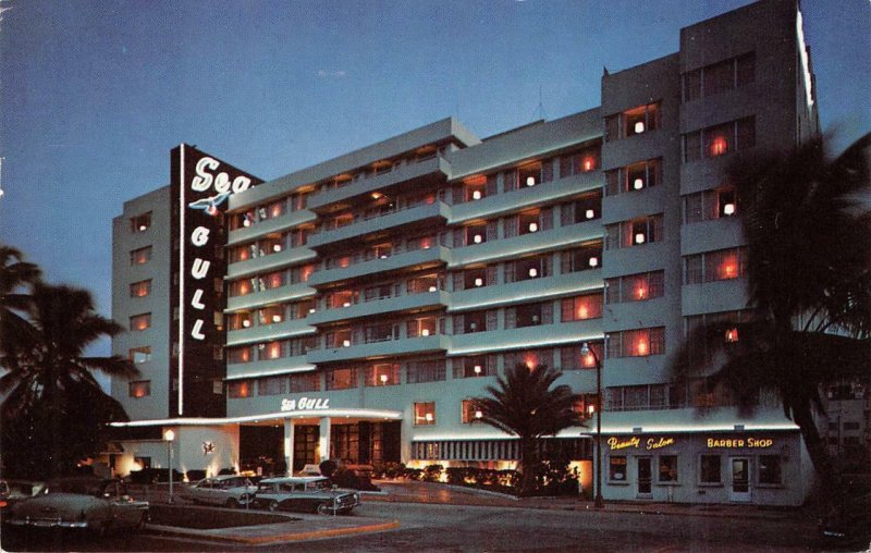 THE SEA GULL Miami Beach, Florida Hotel Night View 1964 Vintage Postcard