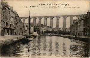 CPA Morlaix- Le Bassin et la Viaduc FRANCE (1026105)
